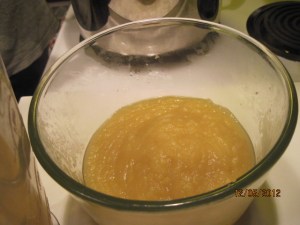 Applesauce, soon to be apple butter.